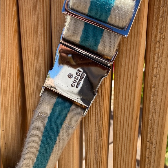 Gucci Brown and Blue Crossbody Bags - Picture 2 of 9